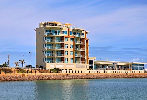 Wallaroo Marina Waterfront Luxe Apartment Bagian luar foto
