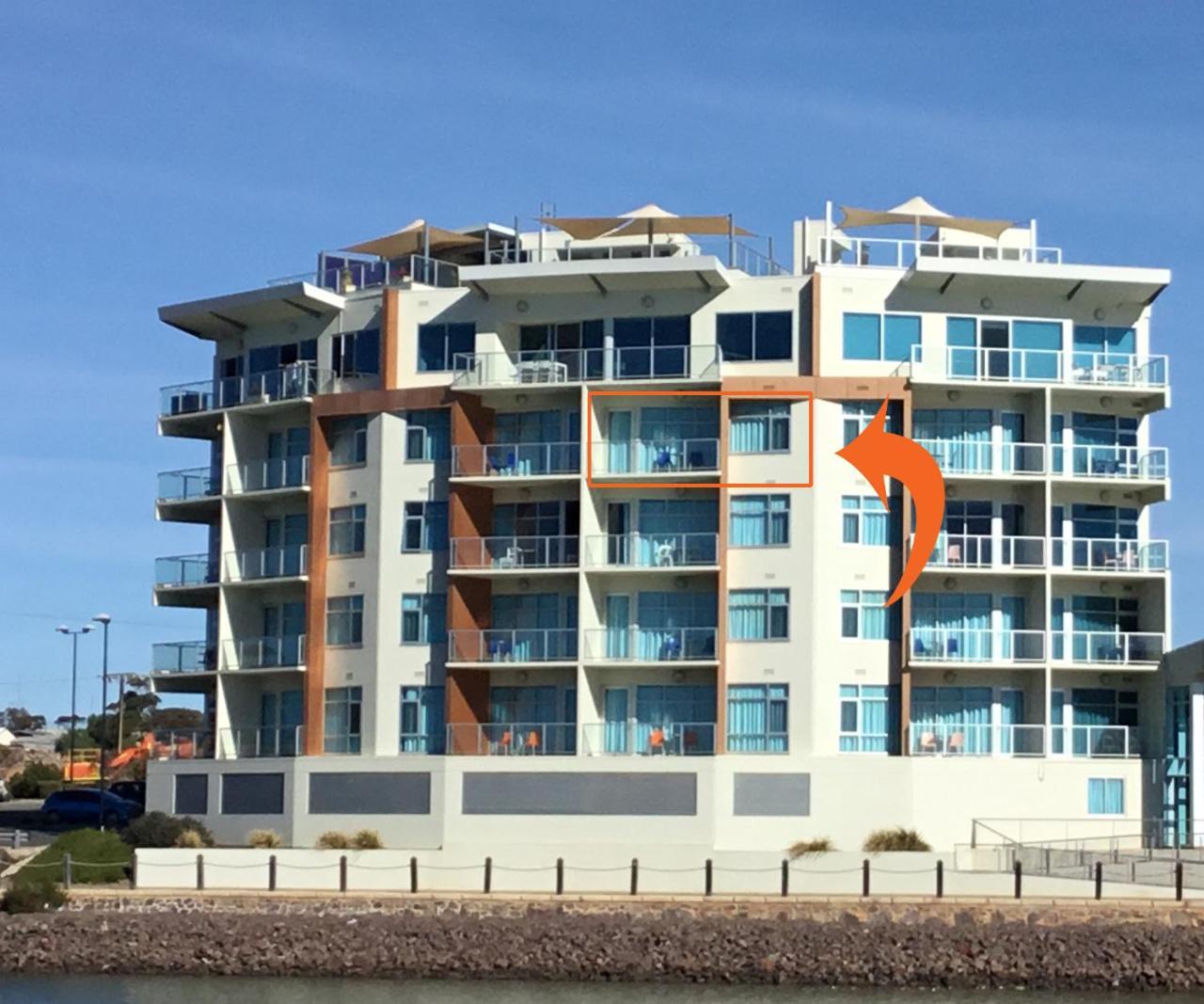 Wallaroo Marina Waterfront Luxe Apartment Bagian luar foto